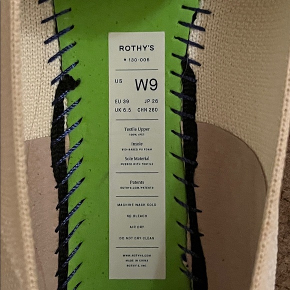 Rothy’s The Almond Loafer in Vanilla Bean New in Box - Picture 7 of 10